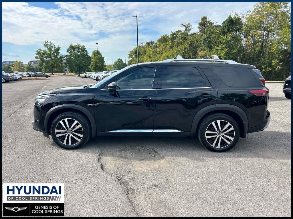 2024 Nissan Pathfinder Platinum
