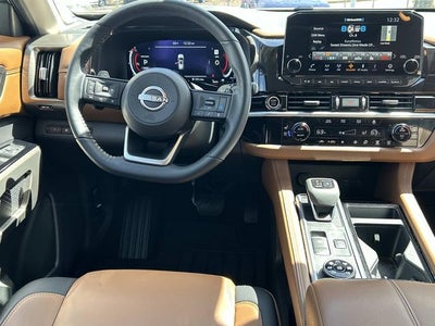 2024 Nissan Pathfinder Platinum