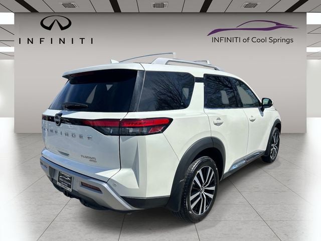 2024 Nissan Pathfinder Platinum