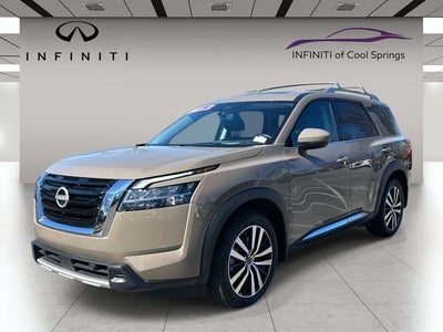 2024 Nissan Pathfinder Platinum