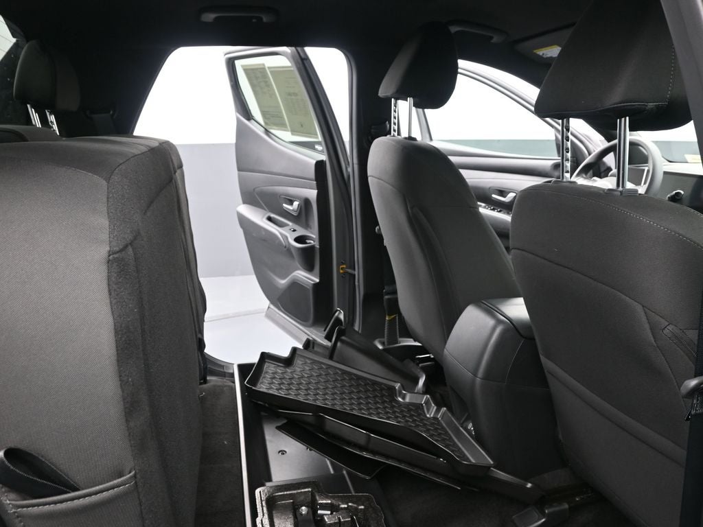 2025 Hyundai Santa Cruz SE