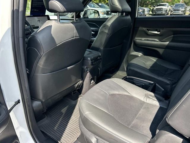 2024 Toyota Grand Highlander Hybrid MAX Platinum