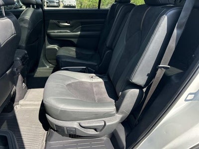 2024 Toyota Grand Highlander Hybrid MAX Platinum