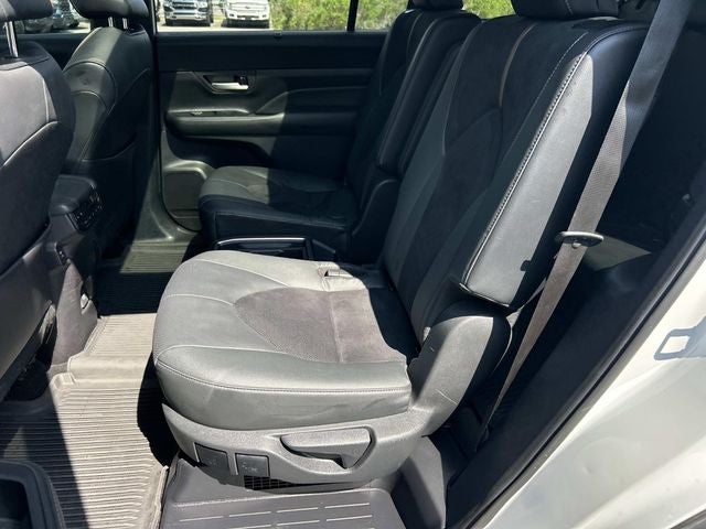 2024 Toyota Grand Highlander Hybrid MAX Platinum