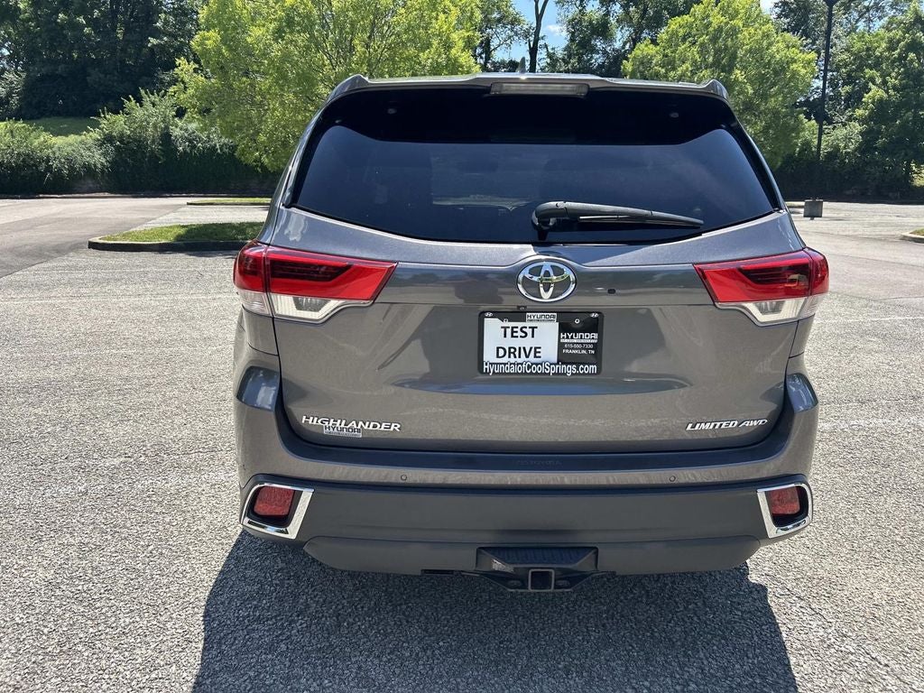 2017 Toyota Highlander Limited