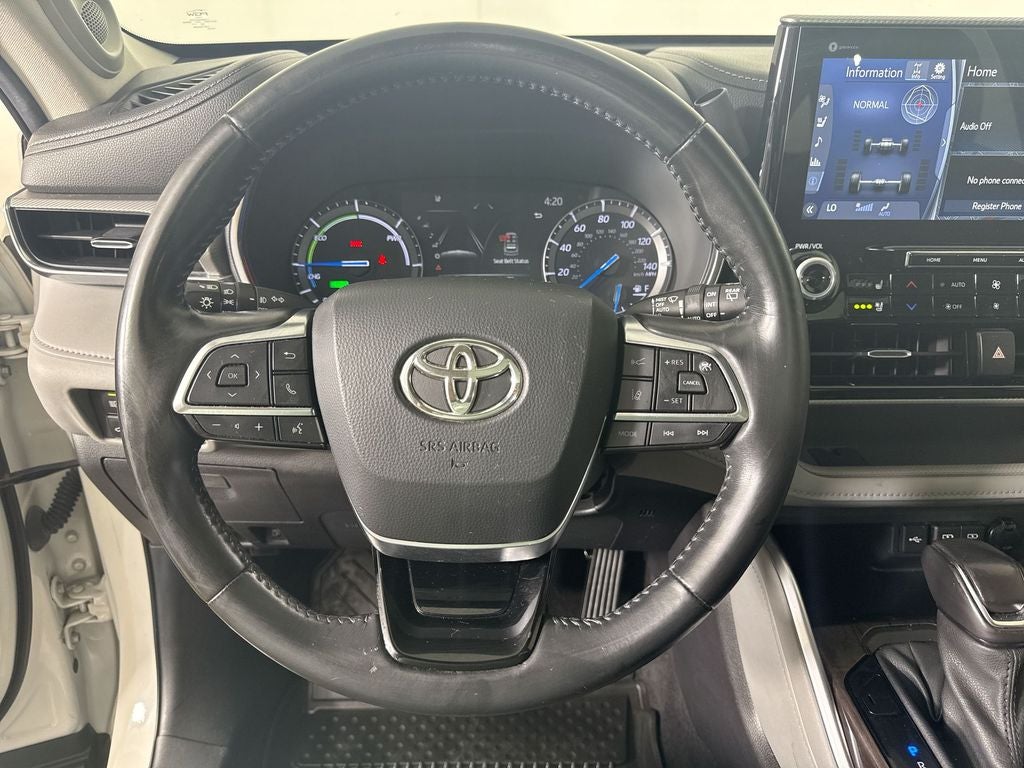 2021 Toyota Highlander Hybrid Platinum