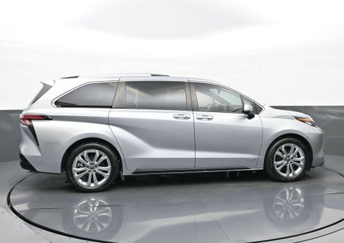 2021 Toyota Sienna Platinum 7 Passenger