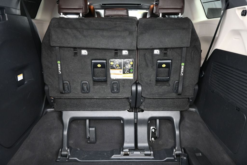 2021 Toyota Sienna Platinum 7 Passenger