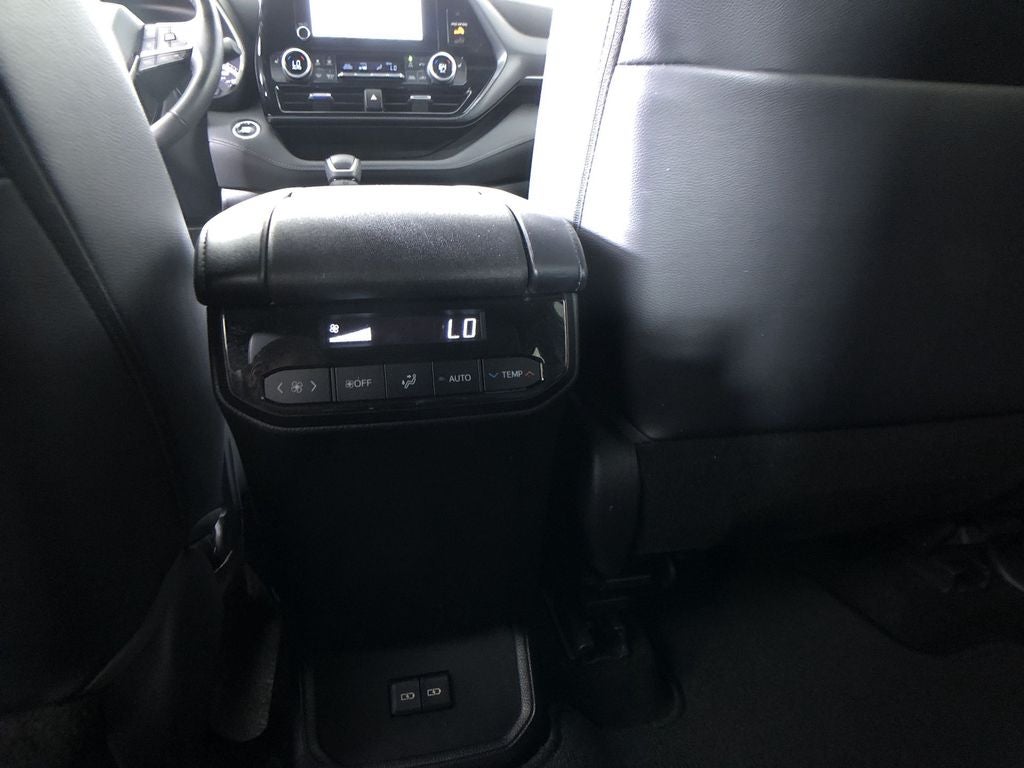 2023 Toyota Highlander XSE
