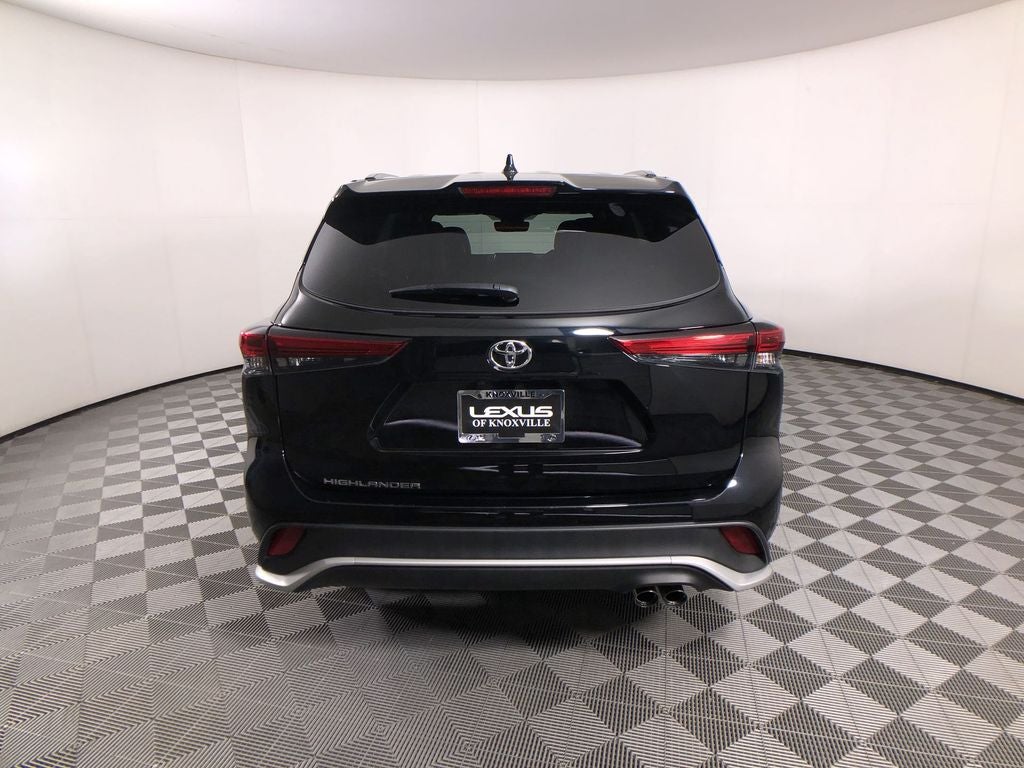 2023 Toyota Highlander XSE