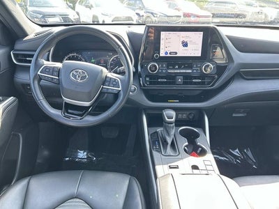 2023 Toyota Highlander XSE