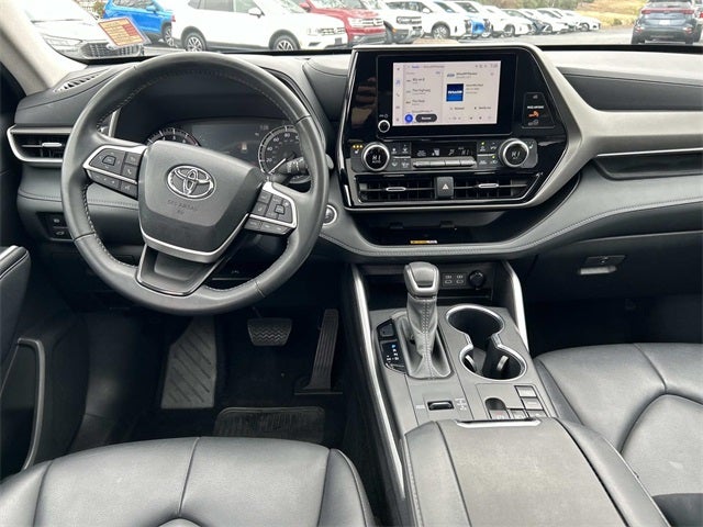 2024 Toyota Highlander XLE