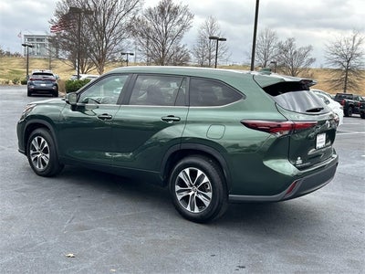 2024 Toyota Highlander XLE