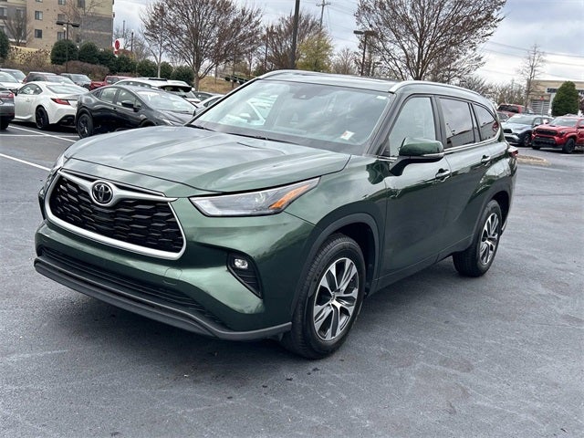 2024 Toyota Highlander XLE