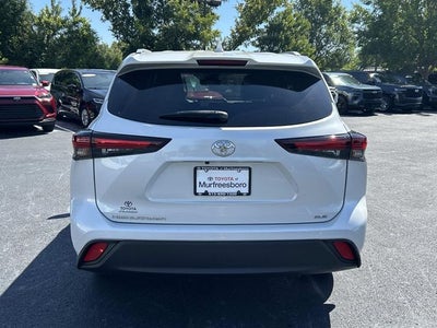 2024 Toyota Highlander XLE