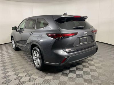 2024 Toyota Highlander LE