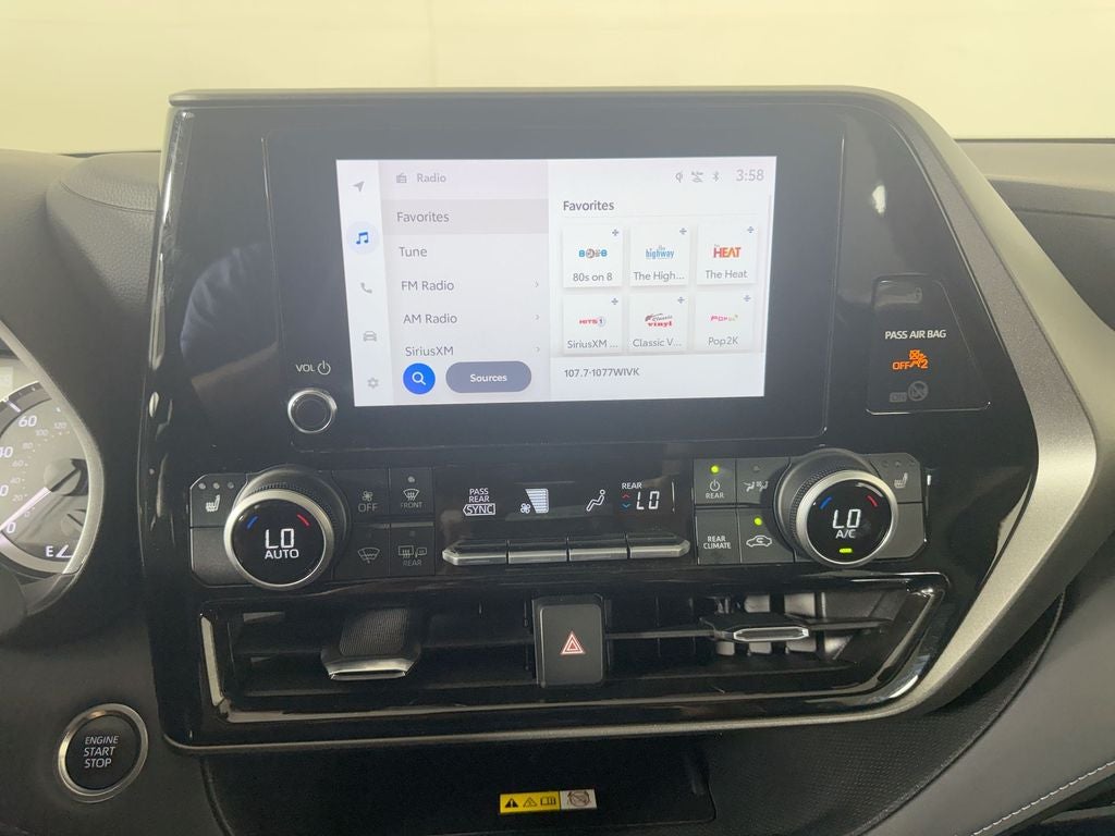 2024 Toyota Highlander XLE