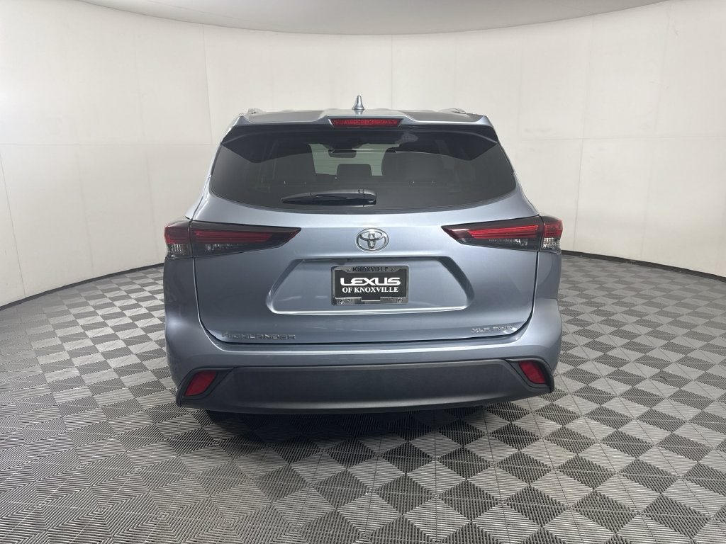 2024 Toyota Highlander XLE