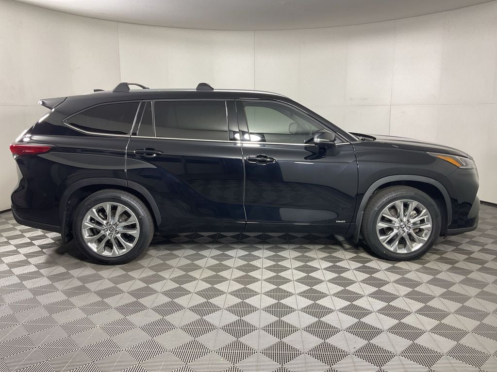 2023 Toyota Highlander Hybrid Limited