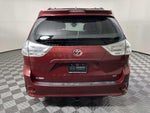2019 Toyota Sienna SE Premium 8 Passenger