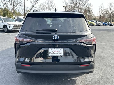 2024 Toyota Sienna XLE 7 Passenger