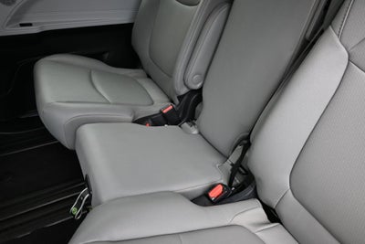 2026 Toyota Sienna XLE 8 Passenger