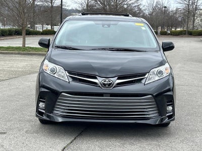 2019 Toyota Sienna XLE