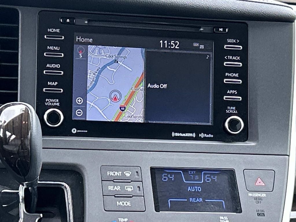 2019 Toyota Sienna XLE