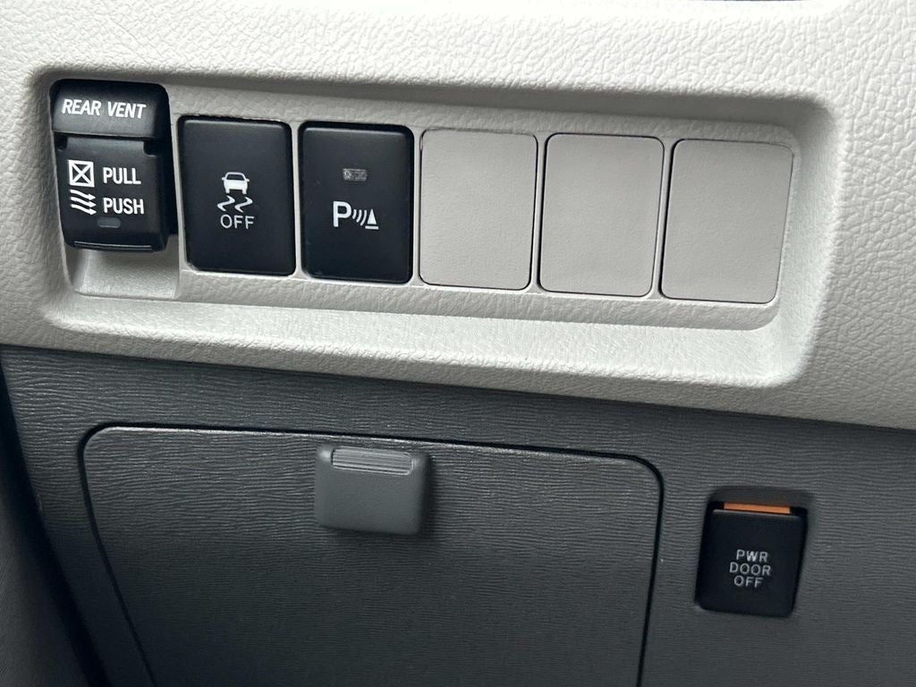 2019 Toyota Sienna XLE