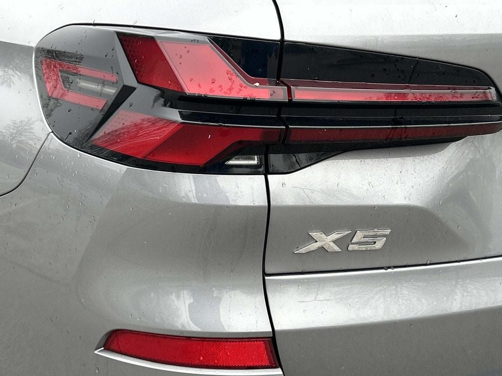 2025 BMW X5 xDrive50e