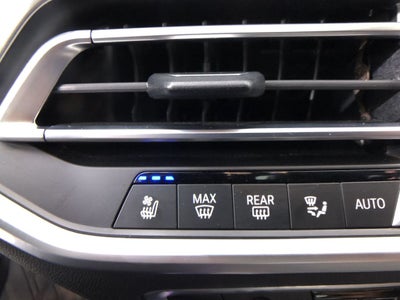 2021 BMW X7 M50i