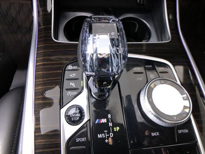 2021 BMW X7 M50i