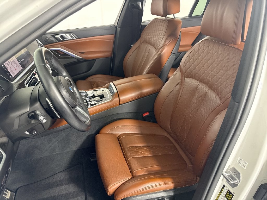 2023 BMW X6 xDrive40i