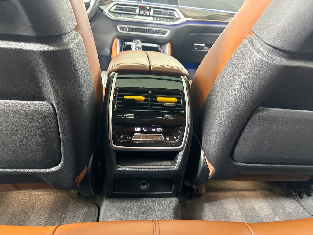 2023 BMW X6 xDrive40i