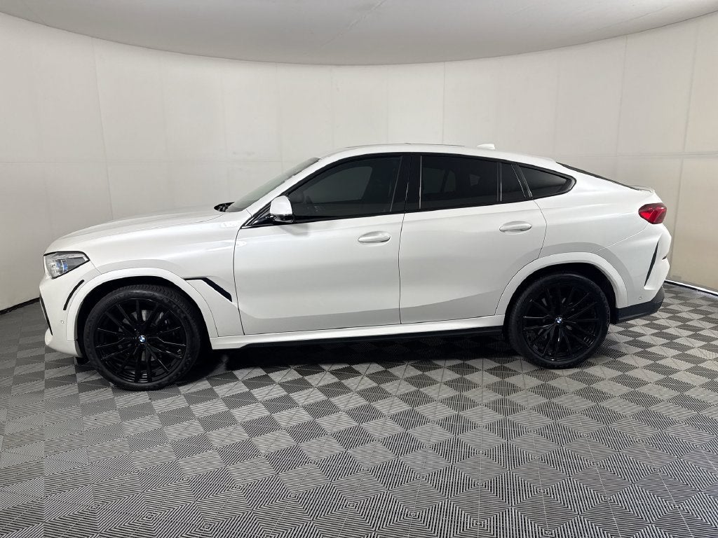 2023 BMW X6 xDrive40i