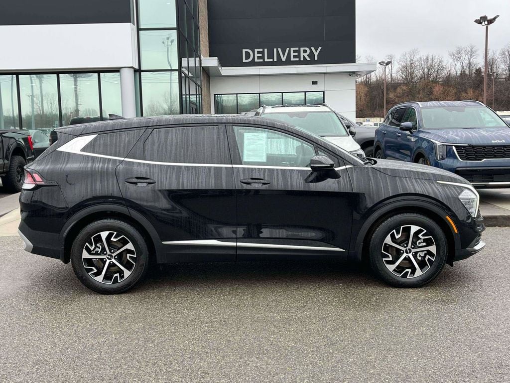 2024 Kia Sportage EX