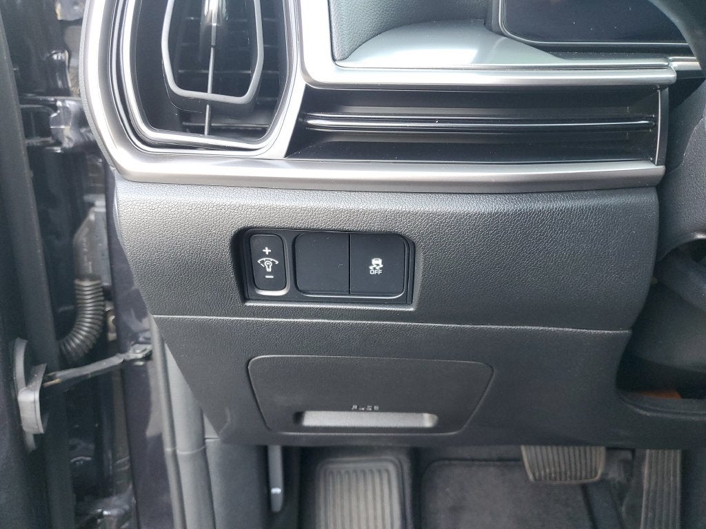 2025 Kia Sorento LX