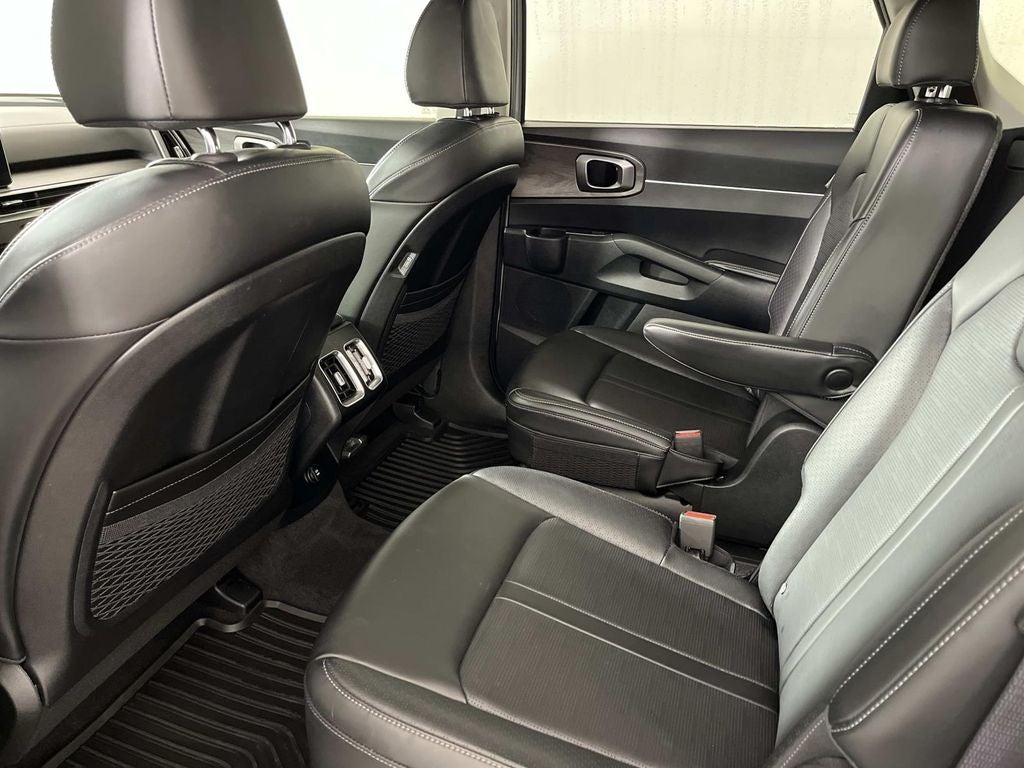 2025 Kia Sorento X-Line EX