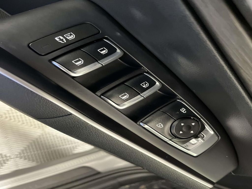 2025 Kia Sorento X-Line EX