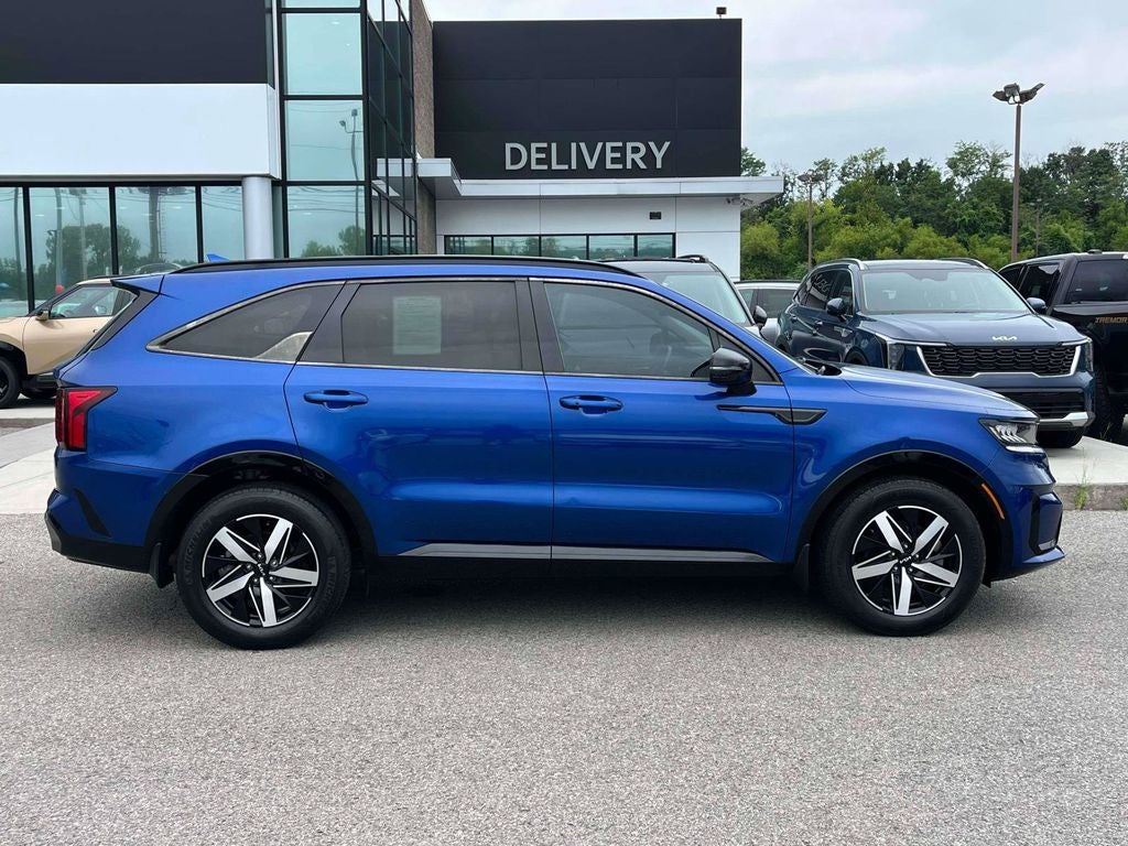 2022 Kia Sorento S