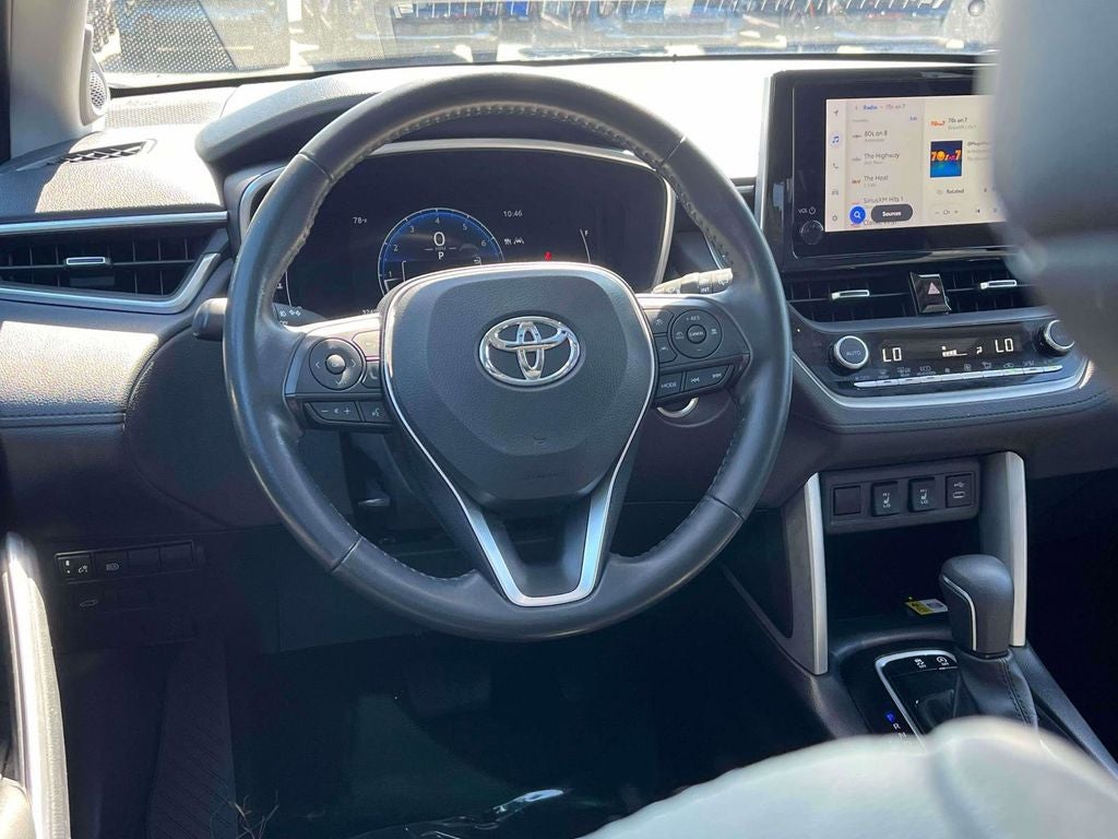 2023 Toyota Corolla Cross XLE