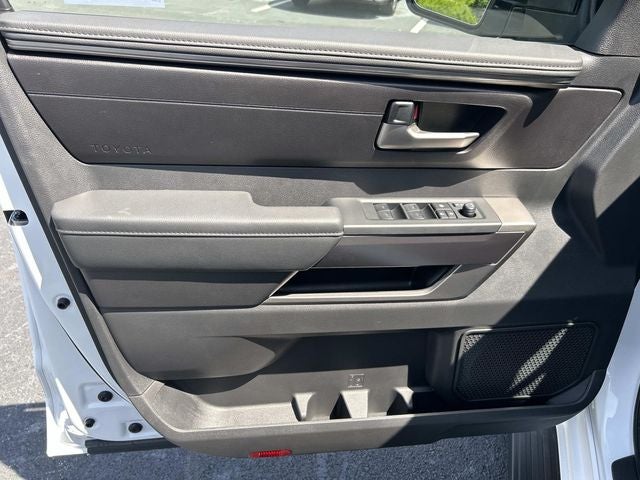 2026 Toyota Sequoia SR5