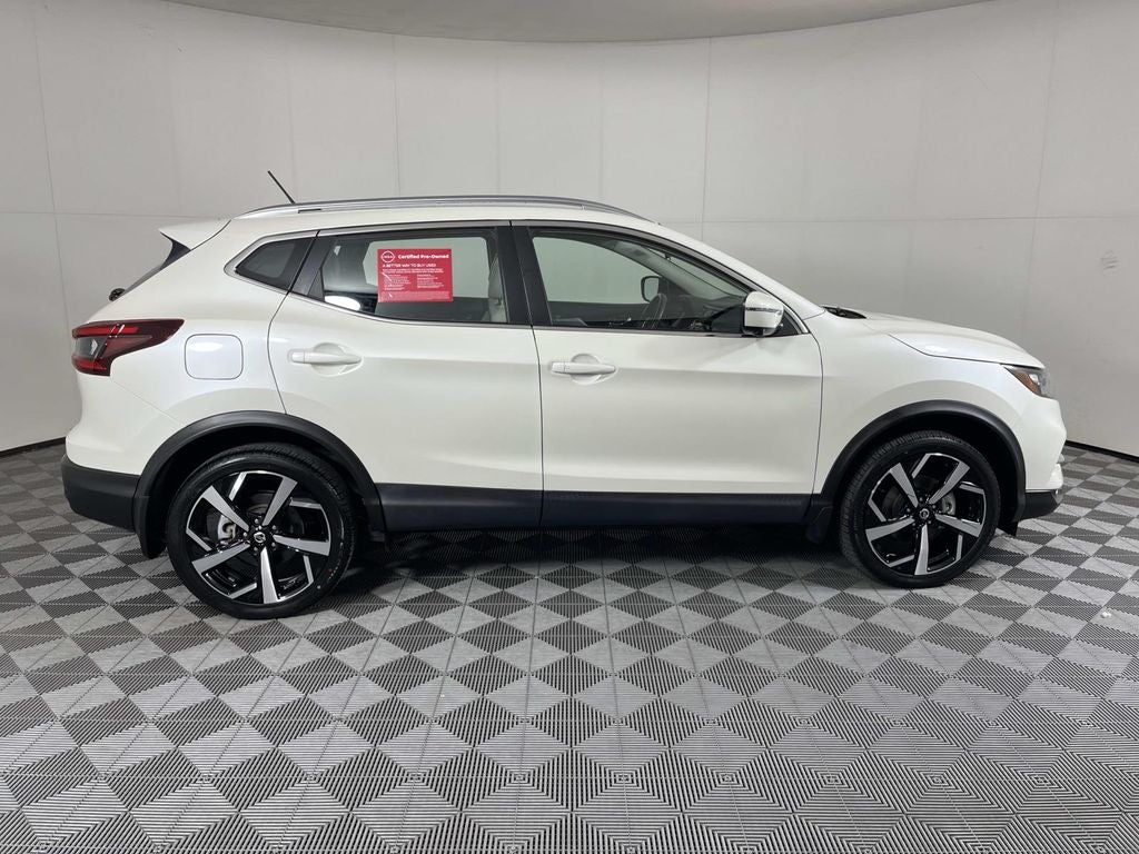 2022 Nissan Rogue Sport SL