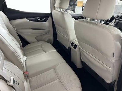 2022 Nissan Rogue Sport SL