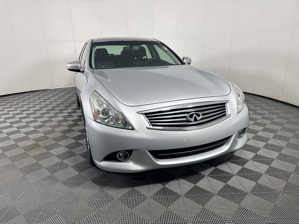 2013 INFINITI G37 X