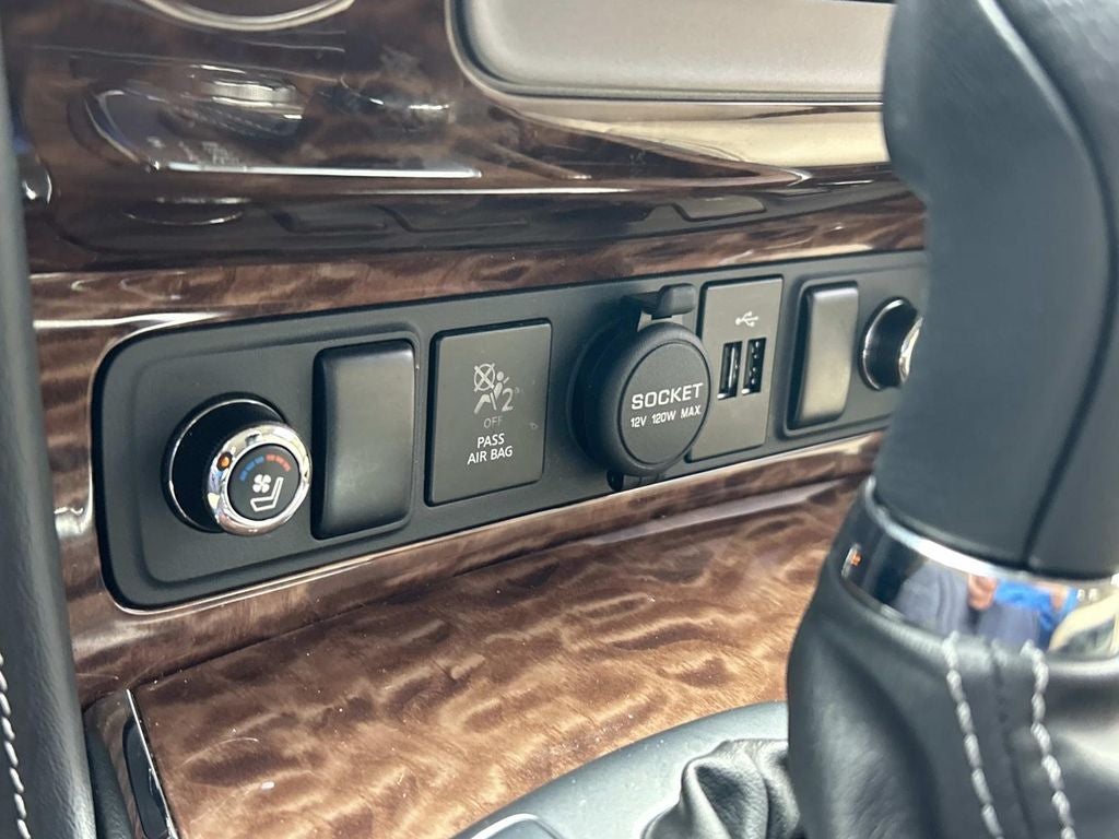 2020 Nissan Armada Platinum