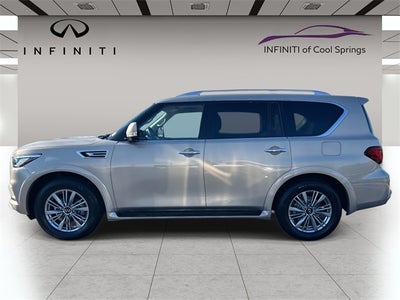 2023 INFINITI QX80 LUXE