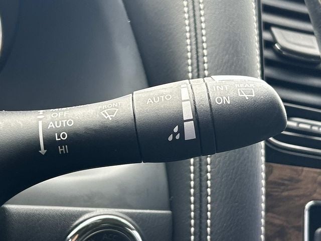 2021 INFINITI QX80 Premium Select