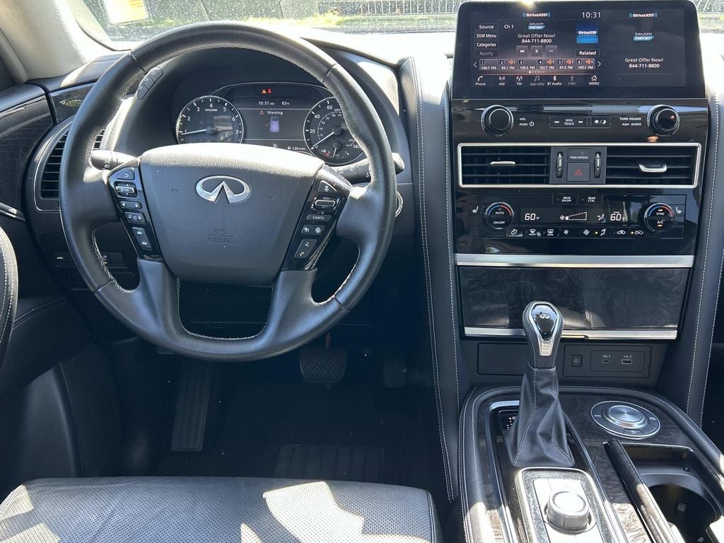 2024 INFINITI QX80 LUXE