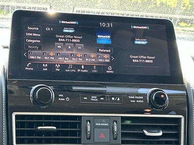 2024 INFINITI QX80 LUXE